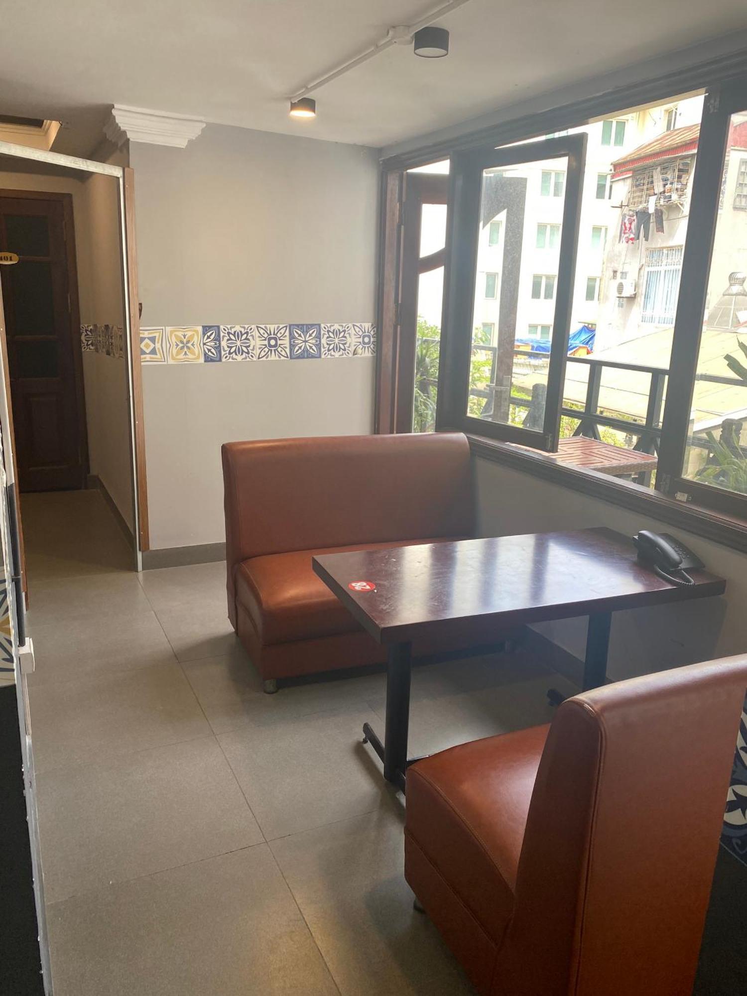 Dormitary, Sharedroom Center Old Quarter Phong Dorm Tap The Khu Vuc Pho Co C ハノイ市 エクステリア 写真